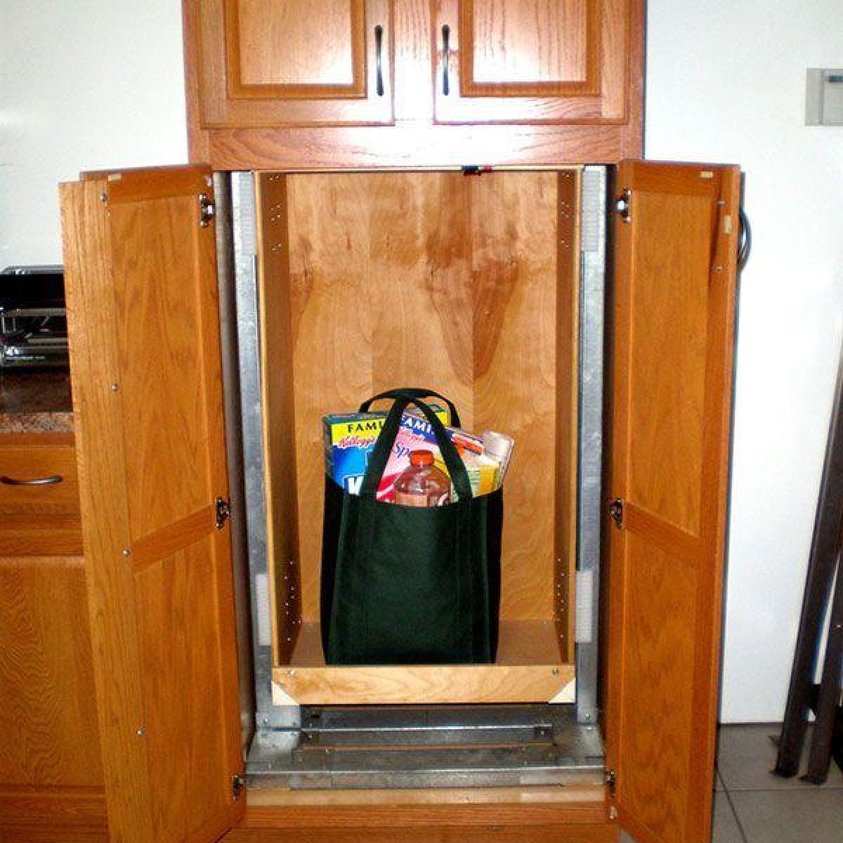 Residential dumbwaiters