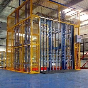 Hydraulic Goods Lifts
