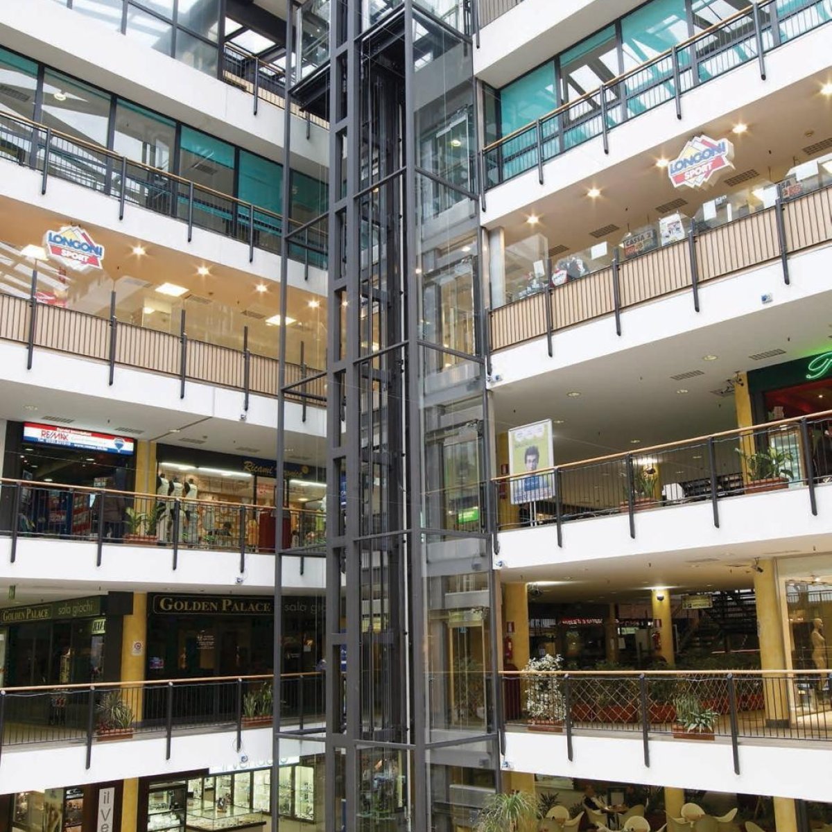 Glass Panoramic lifts