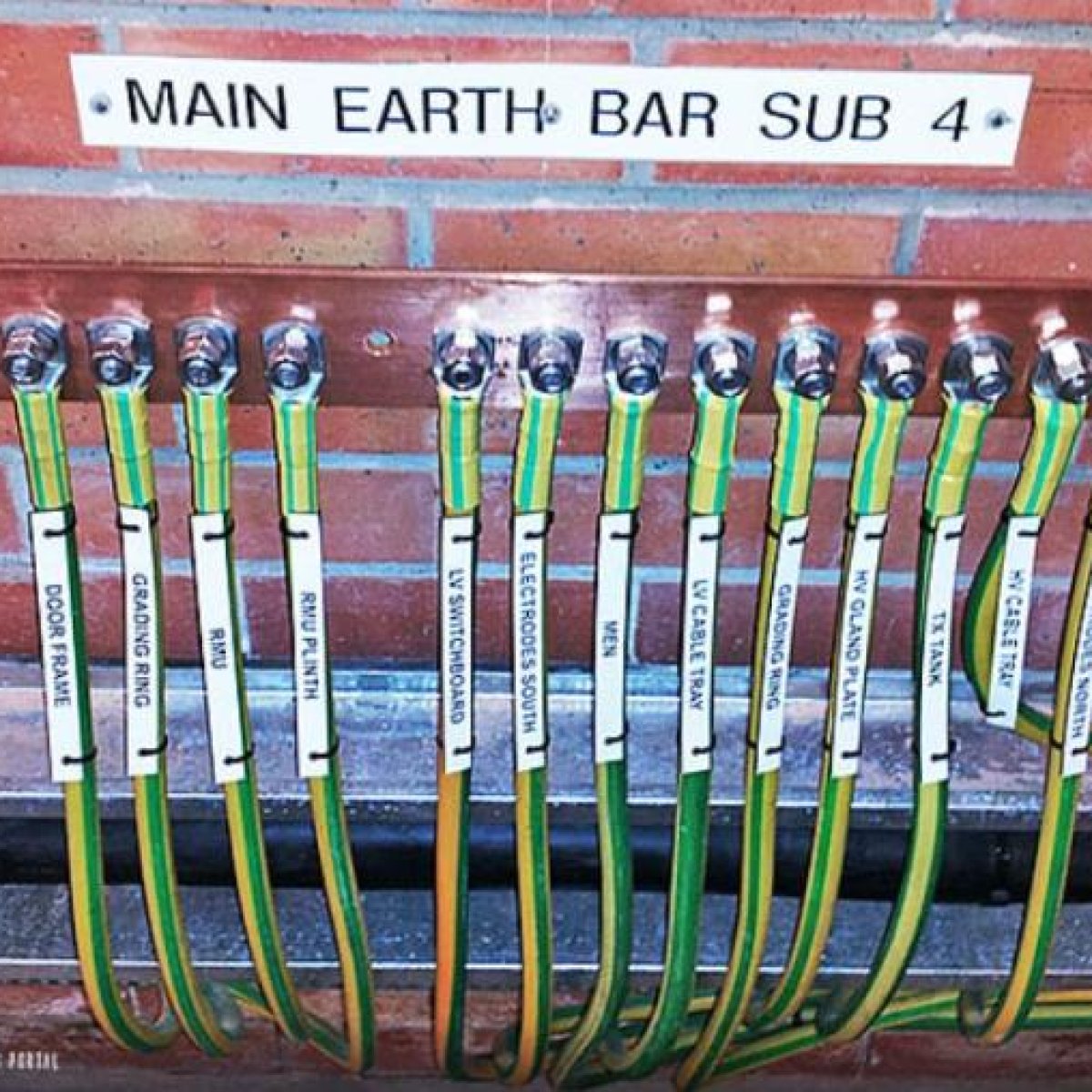 An equipotential bonding bar