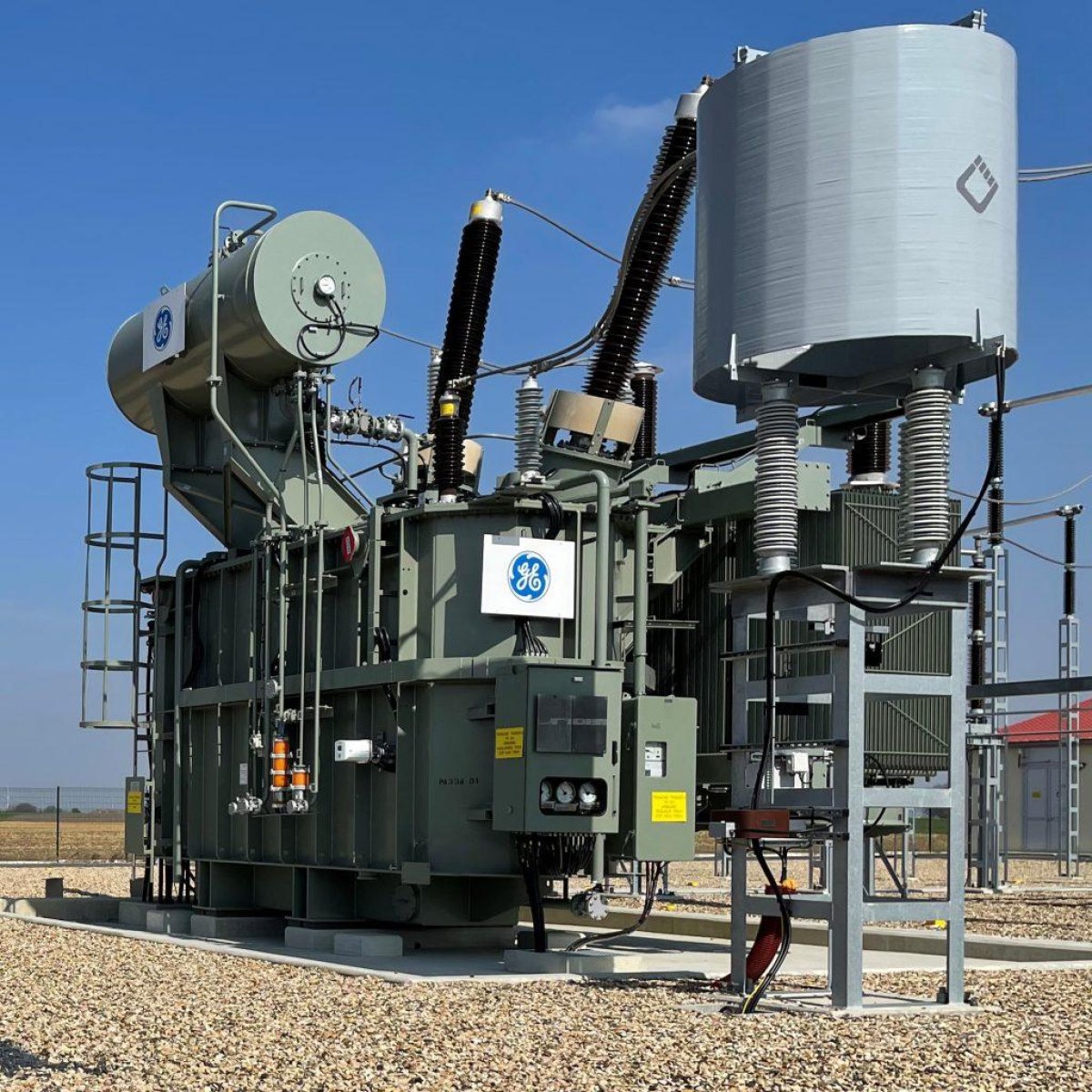 Power Transformer (Transmission Grade)
