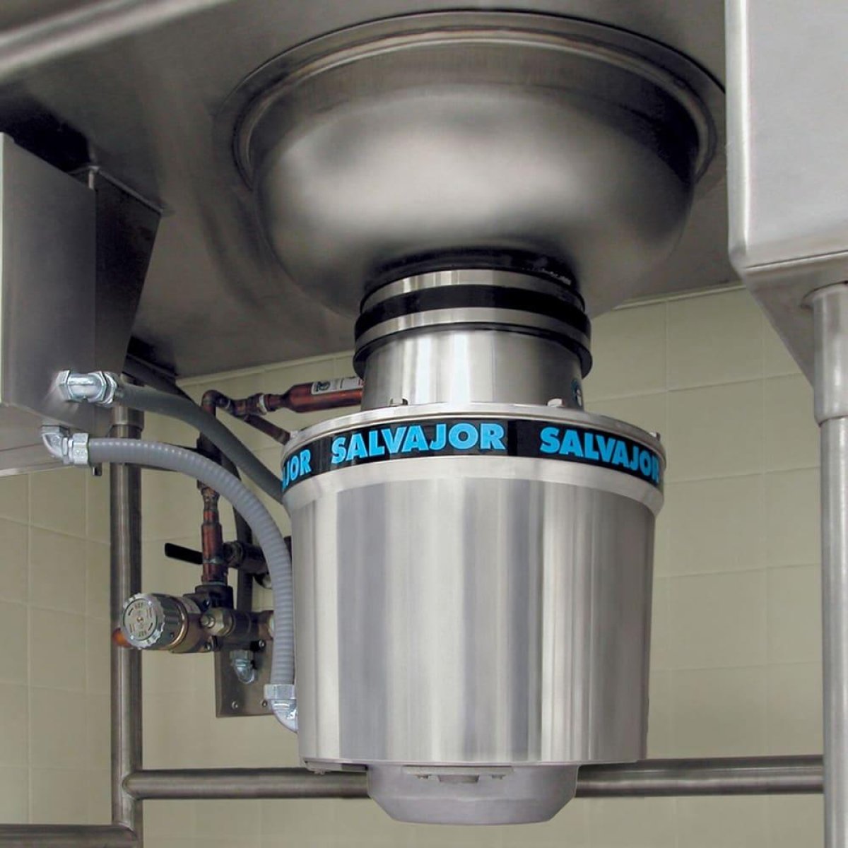 Commercial food waste disposers