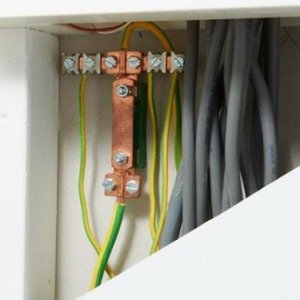 Grounding Busbar