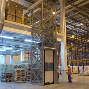 Pallet Goods Lift