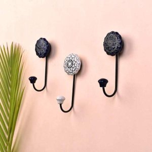 Coat Hooks & Hangers