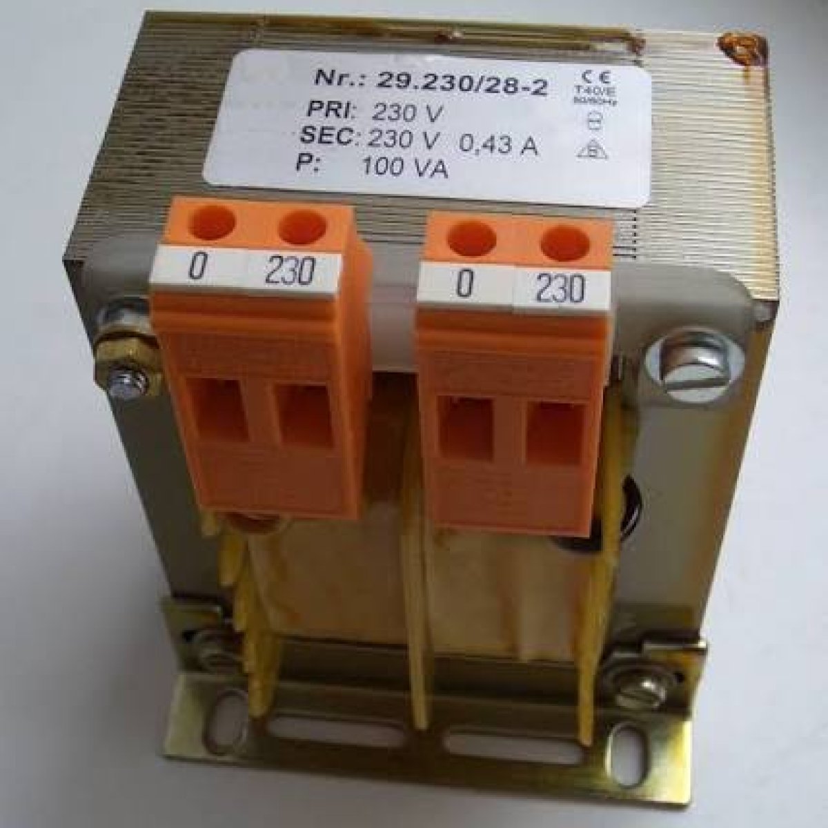 Isolation transformer