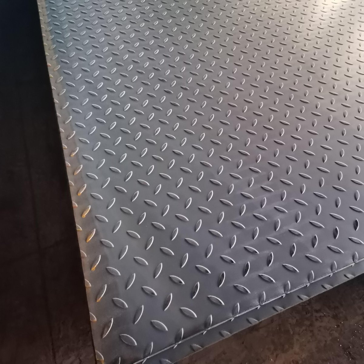 Steel plates and sheets