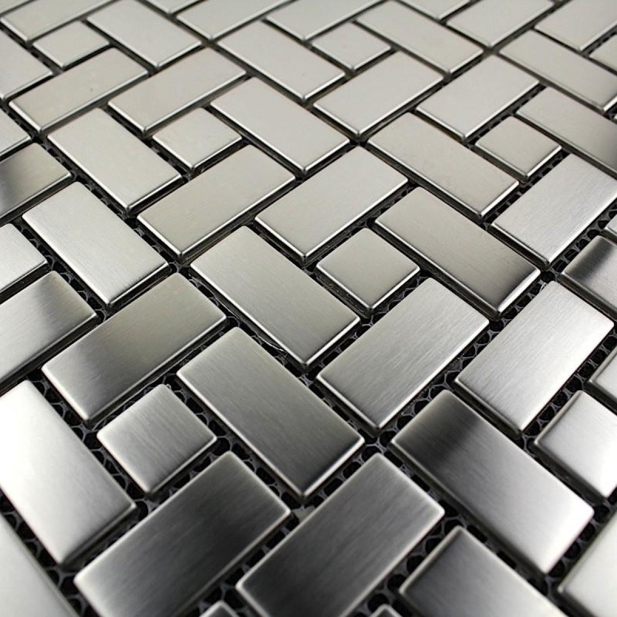 Metal mosaic tiles