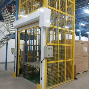 Hydraulic Goods Lifts