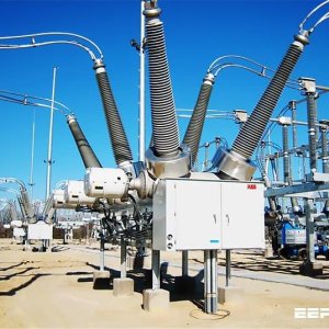 High Voltage Circuit Breaker